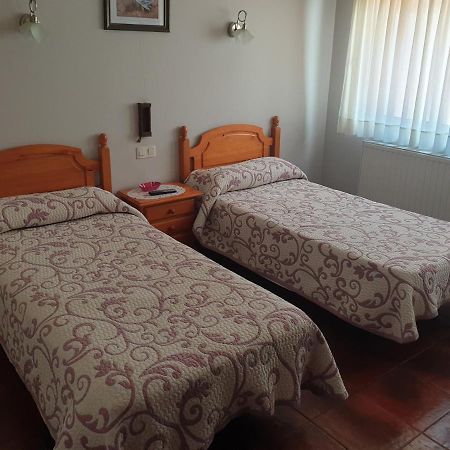 Hostal Puente Azud Aviles Exterior photo